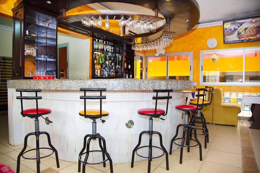 Cypa Hotel Abidjan Kültér fotó