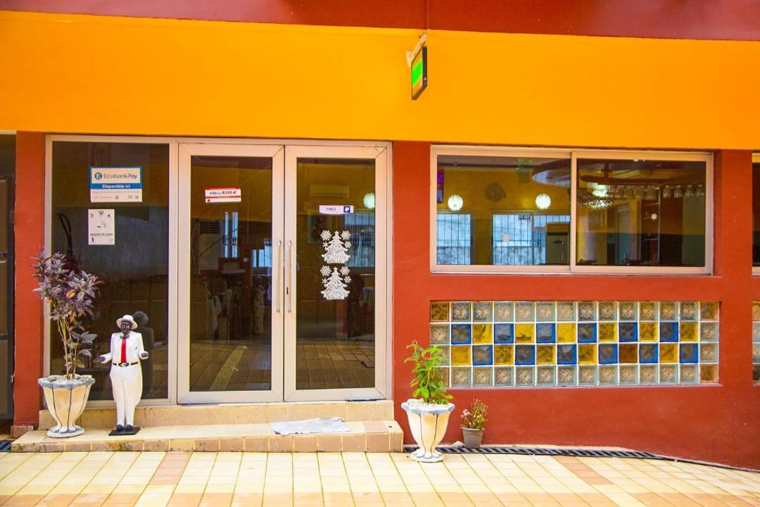 Cypa Hotel Abidjan Kültér fotó