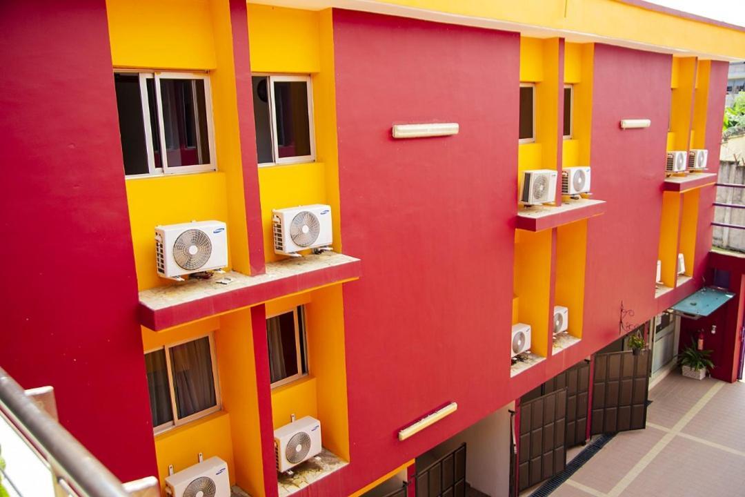 Cypa Hotel Abidjan Kültér fotó