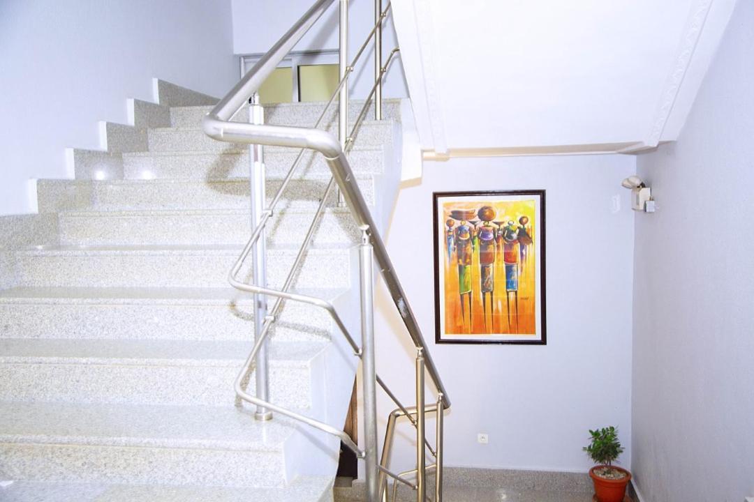 Cypa Hotel Abidjan Kültér fotó