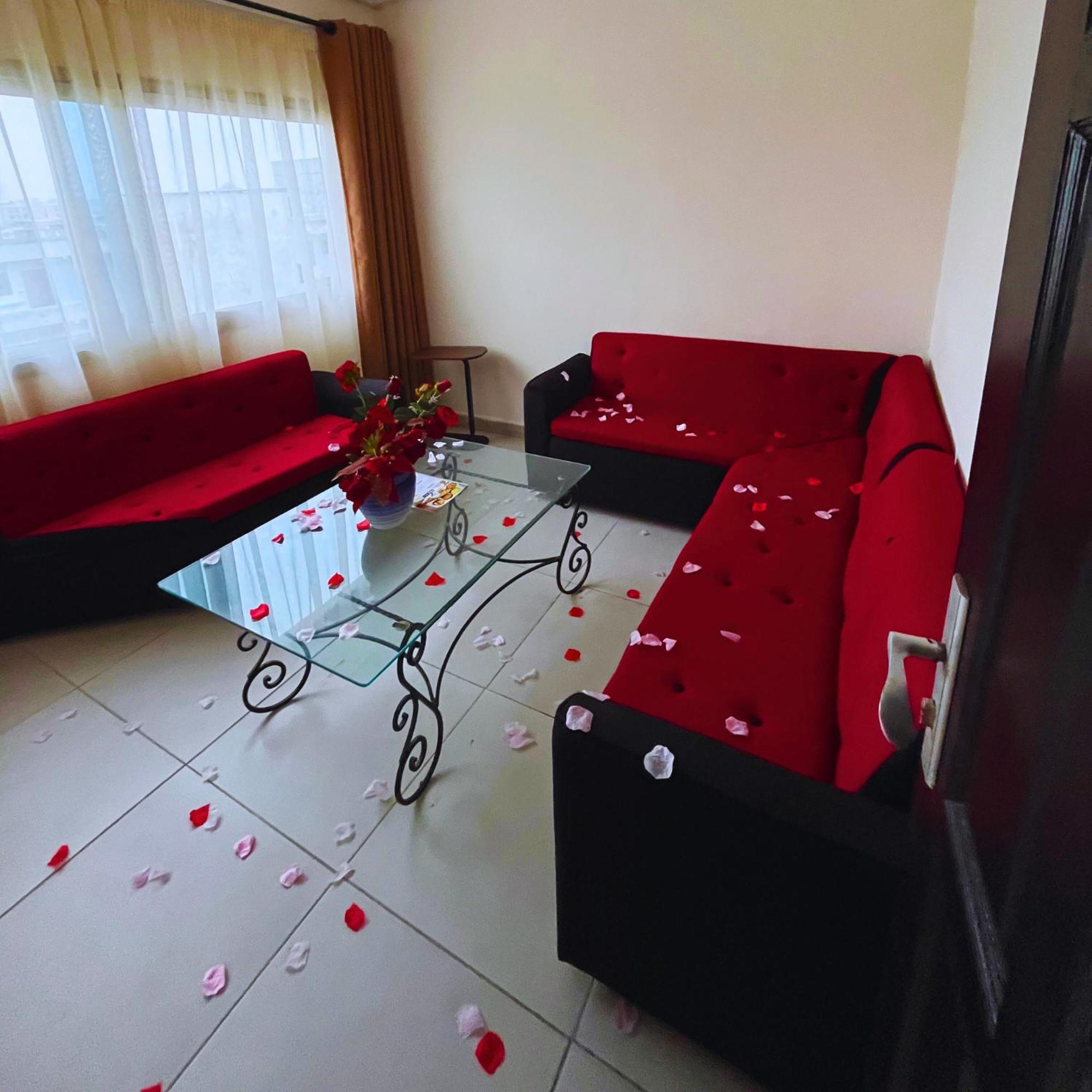 Cypa Hotel Abidjan Kültér fotó