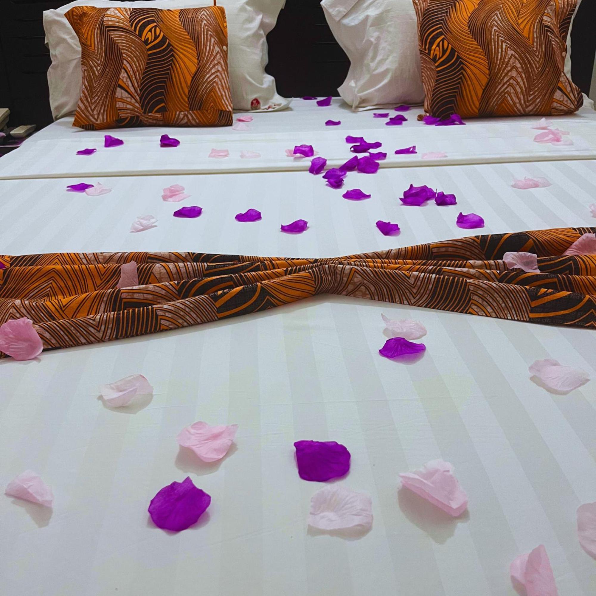 Cypa Hotel Abidjan Kültér fotó