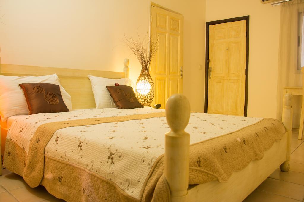 Cypa Hotel Abidjan Kültér fotó